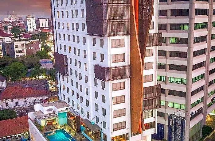 Crown Prince Hotel Surabaya Managed By Midtown Indonesia